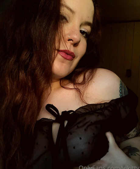 vikitty only fans content