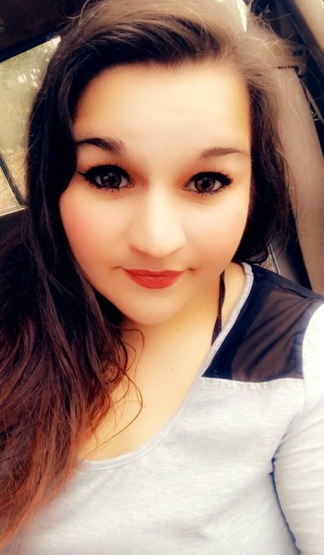 begformolly onlyfans page