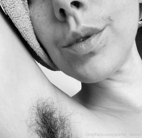 Scarlet Labelle onlyfans strip