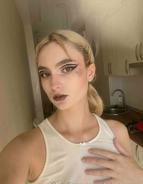 leilaagrace onlyfans explicit content