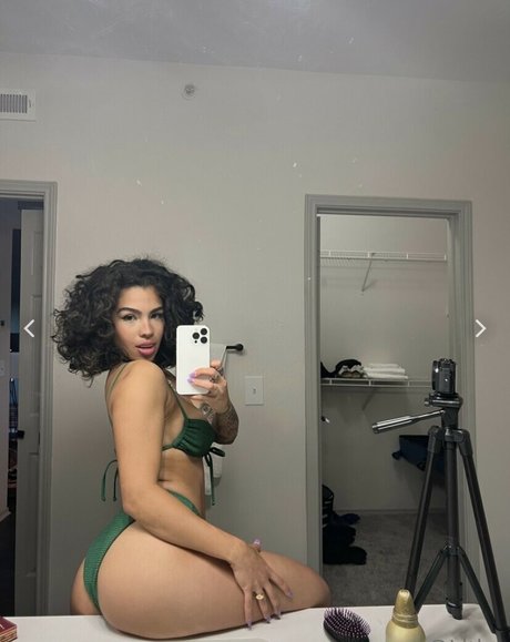 Nicole Patino onlyfans star