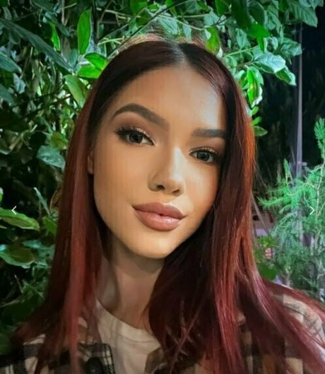 ivylovell onlyfans creator