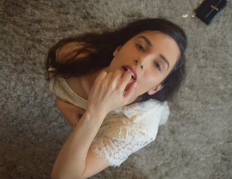 mirabella 00 onlyfans for free