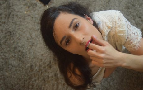 mirabella 00 xxx onlyfans