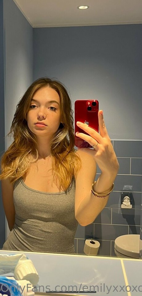 emilyxxoxo onlyfans leakd