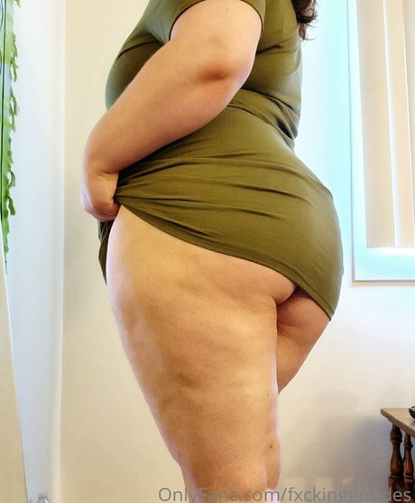 fxckinggoddes only fans pics