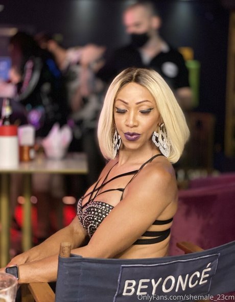 big booty black onlyfans pornographic images