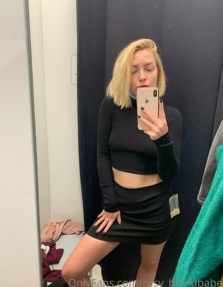 rosy blondbabe onlyfans gratis