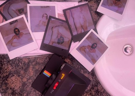 bradnewman nude onlyfans pics