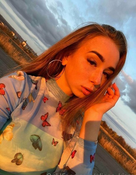 alicee kisss onlyfans.