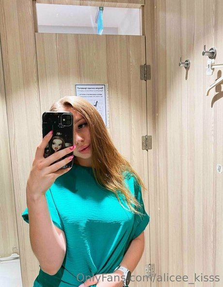 alicee kisss hot onlyfans