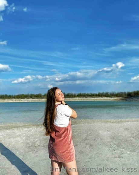 alicee kisss onlyfans leak free