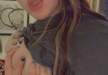 nattiethebaddie pics onlyfans