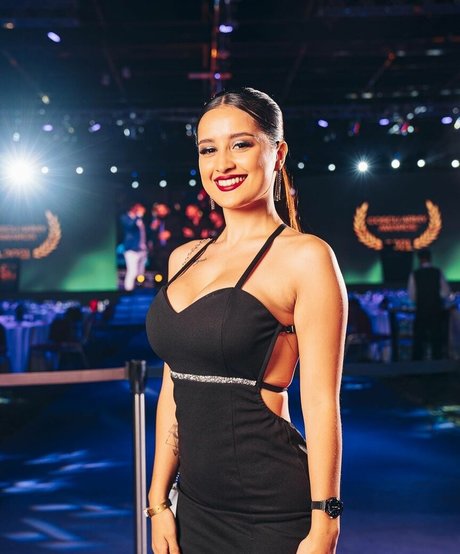 Seleneitor xxx only fans