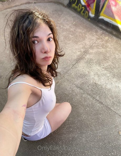 laylamixxxel666 onlyfans leak xxx