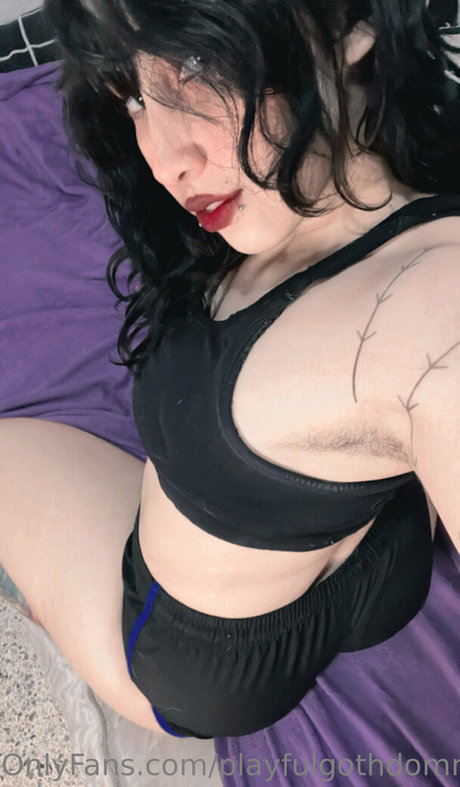playfulgothdomme onlyfans leaked.