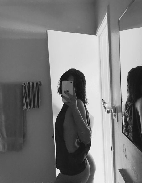 meow4meb1tchh onlyfans posts