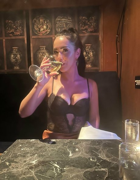 itsalinalopez onlyfans boobs