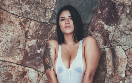 sophia lhorens onlyfans leaks.