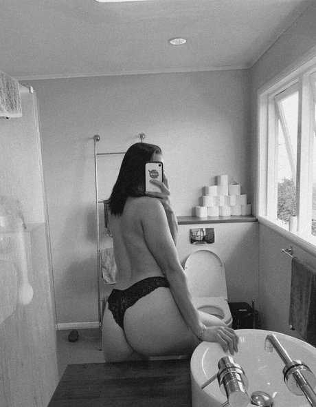 saintjessie leaked onlyfans naked