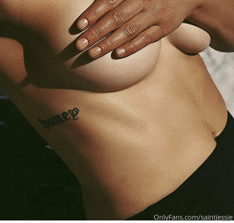 saintjessie onlyfans porn