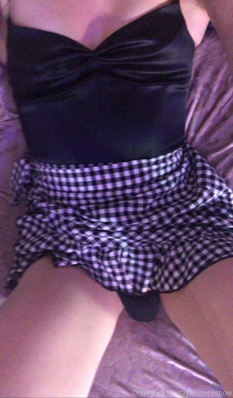 taytaypeepshow only fans pictures