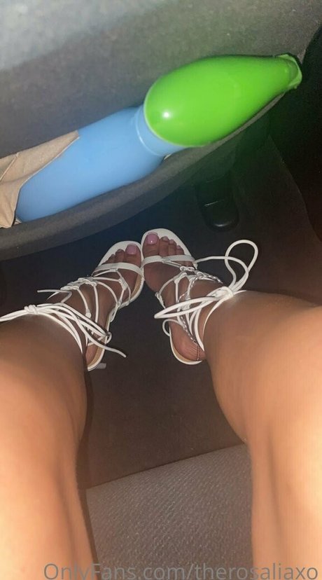 skinny milf onlyfans porno self-portrait