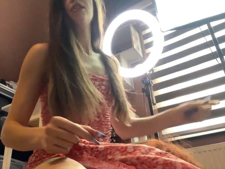 Rapunzel ASMR onlyfans porno