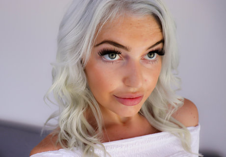 auroraangel1 onlyfans nude tits