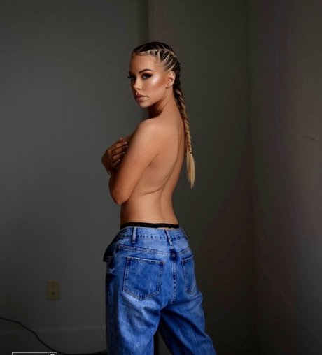 tiffanystanleyx Profile pic