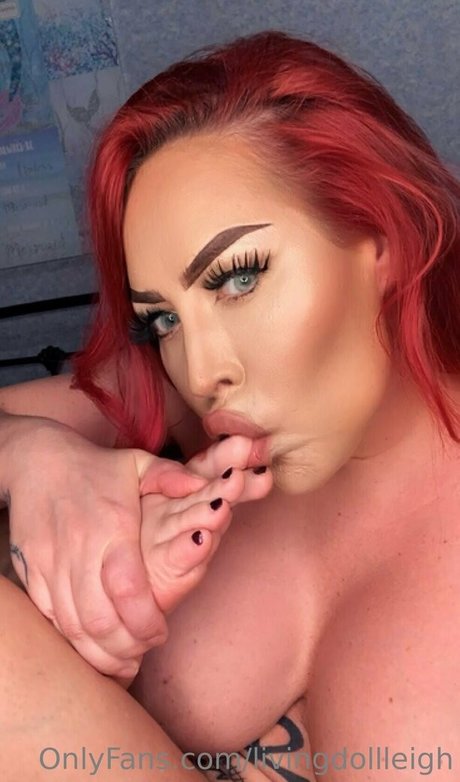 livingdollleigh boobs onlyfans