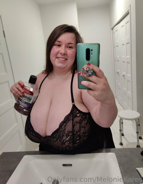 meloniekares sex onlyfans