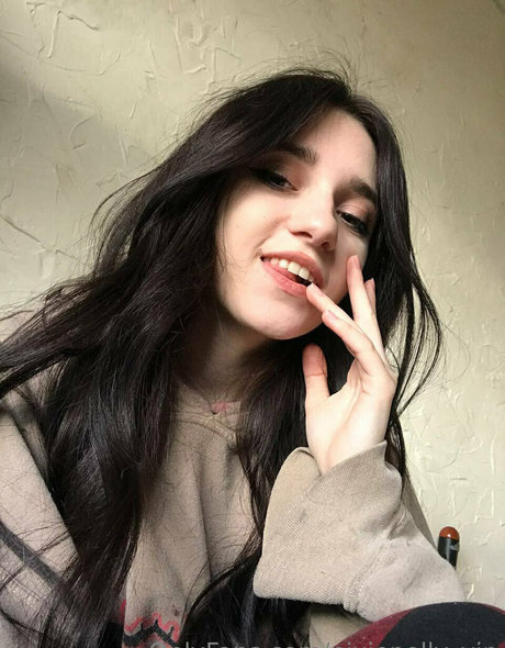 pixiepolly vip onlyfans pic