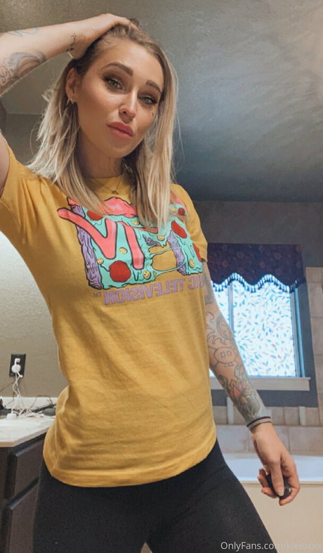 midget naked onlyfans porno render