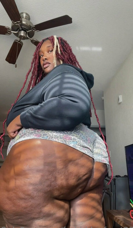 forbiddenfruyt23 only fans