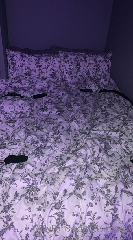 bubblegumfairy24 nude onlyfans leaks