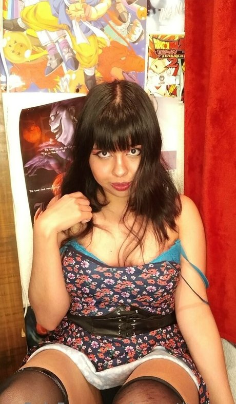 eropetitemay onlyfans model photos