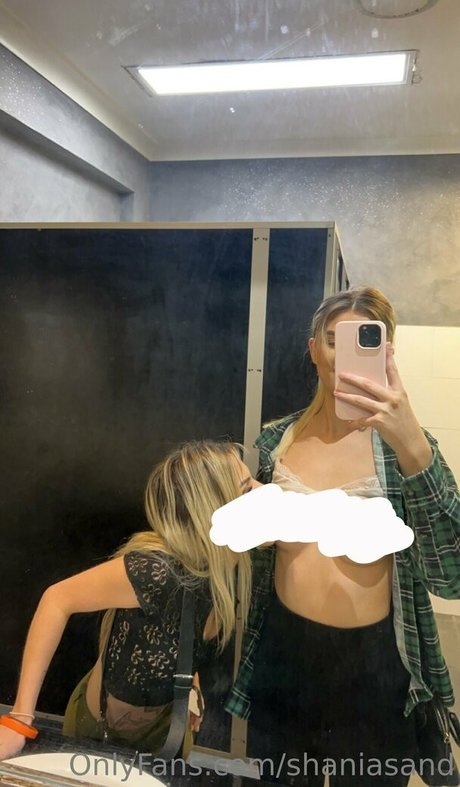 shaniasand onlyfans model