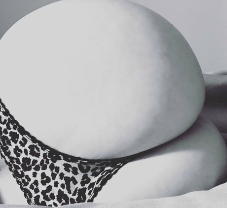 lovelola1463 only fans leaks