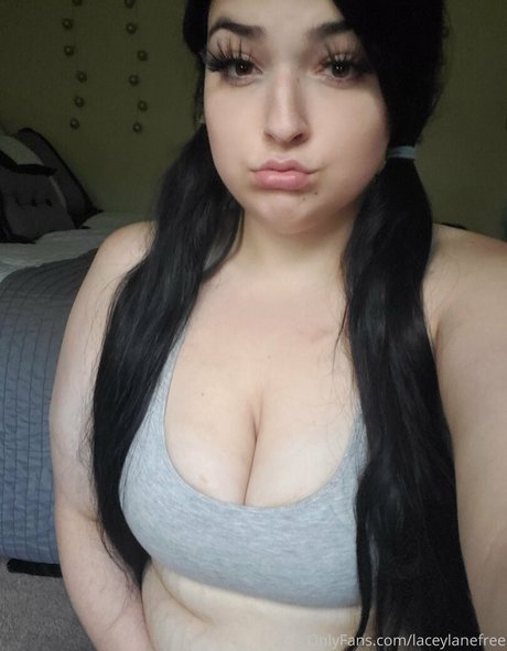 laceylanefree only fans nudes