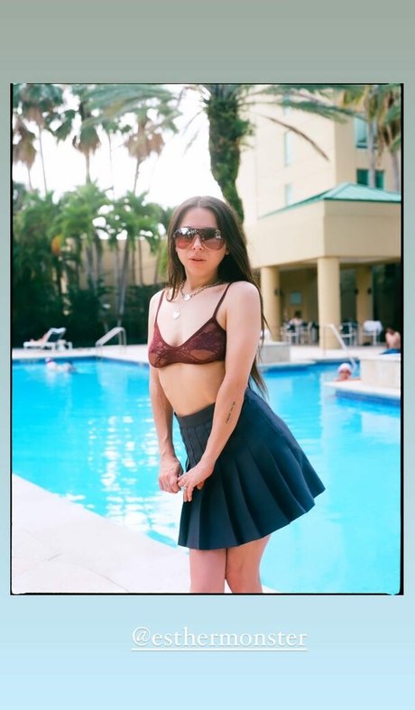 Esther Povitsky onlyfans free