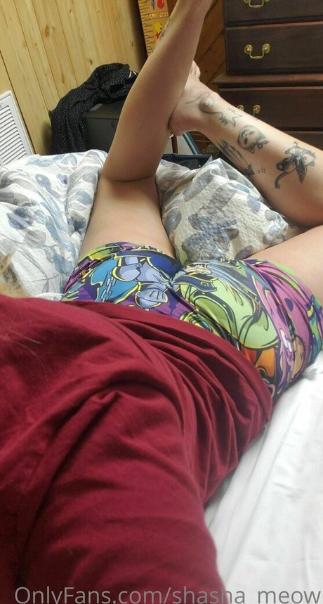 skinny shemale onlyfans free shots