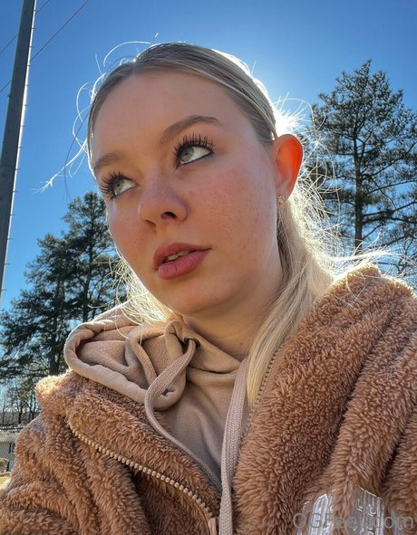 sativaskies onlyfans leaks porn