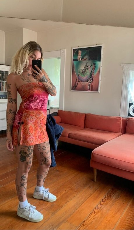 Velvetears onlyfans page