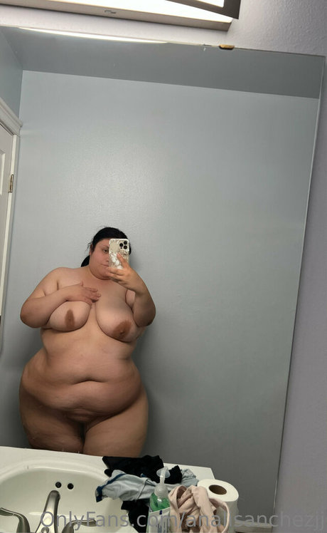 analisanchezjj onlyfans content type