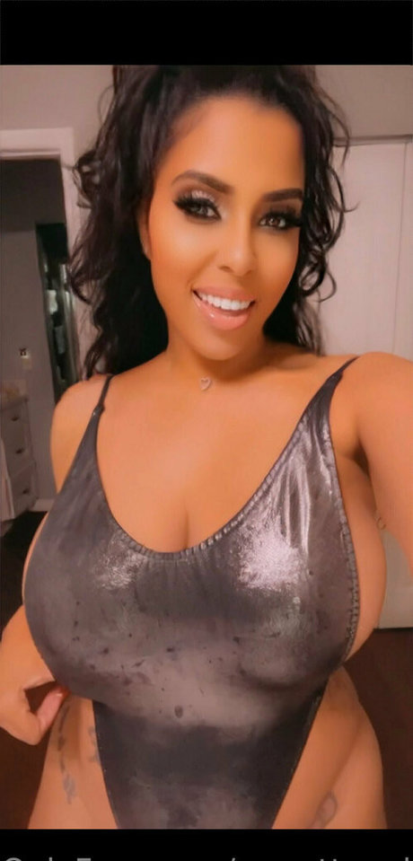 sweetteonly Profile pic