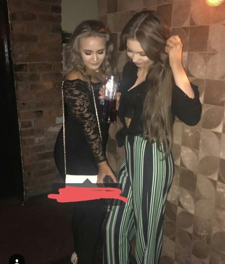 Elise Clayton onlyfans uncensored