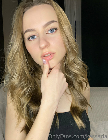 kassaria boobs onlyfans