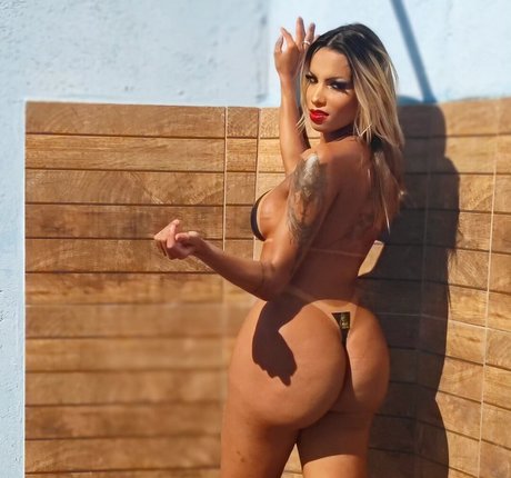 Carine Kishi onlyfans leaks xxx