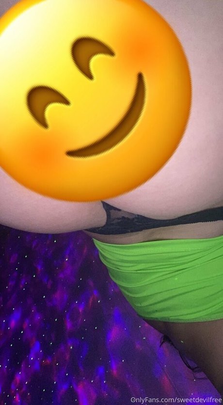 yourfavspicydragonfree only fans nude leaks